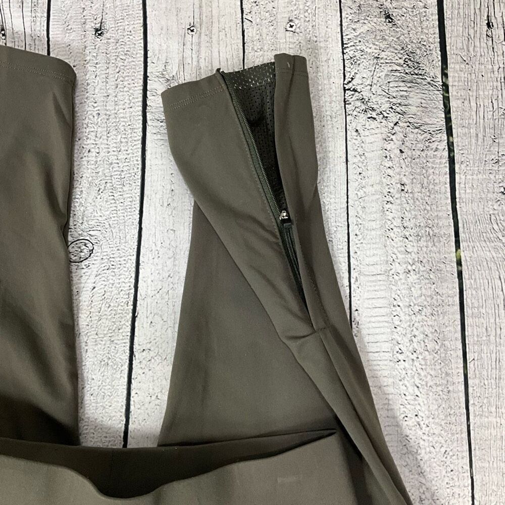 TREIGN Pants  - Picture 2 of 6